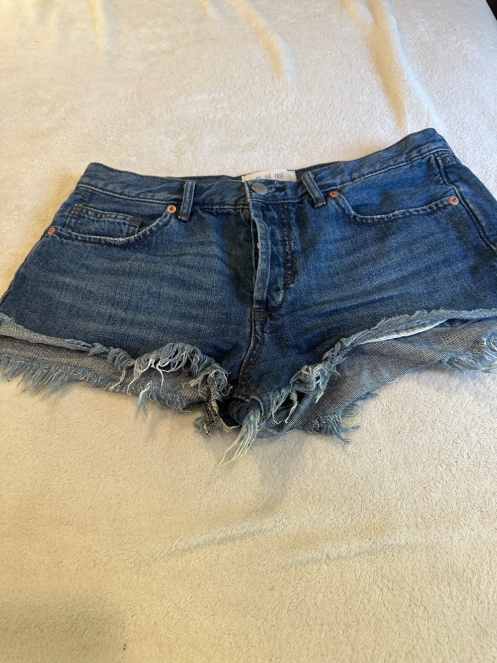 We the free- Denim Cutoff Frayed Hem Women's Shorts - size 28